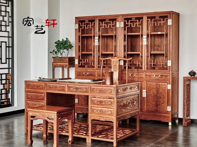 梅蘭竹菊字臺(tái)